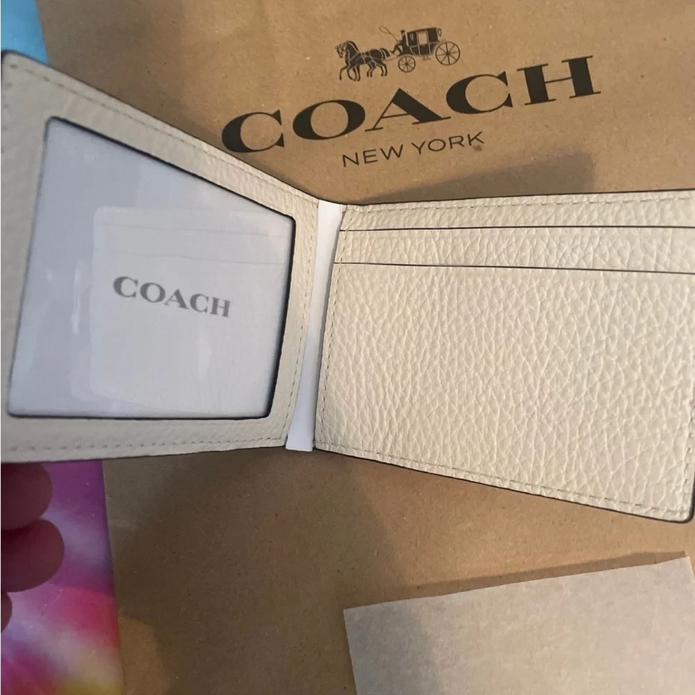 Coach Card Wallet - Picture 2 of 2